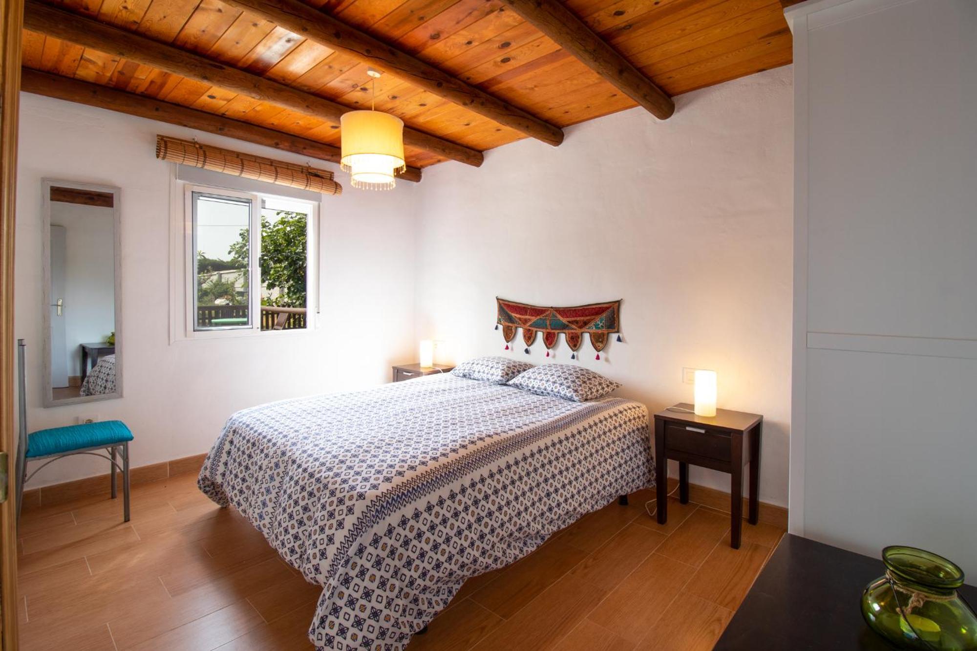 Karma House Guest House Casares Luaran gambar
